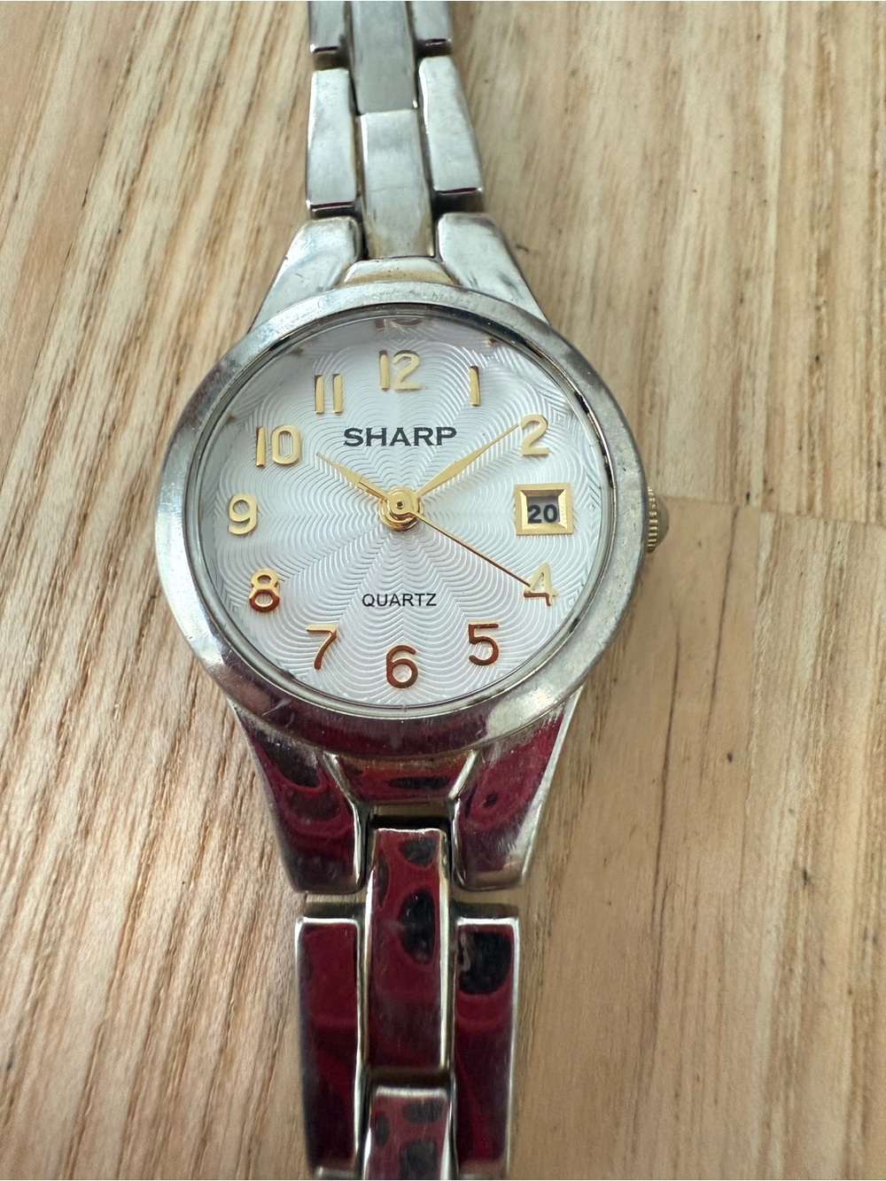 Sharp ladies silver tone watch NEW BATTERY